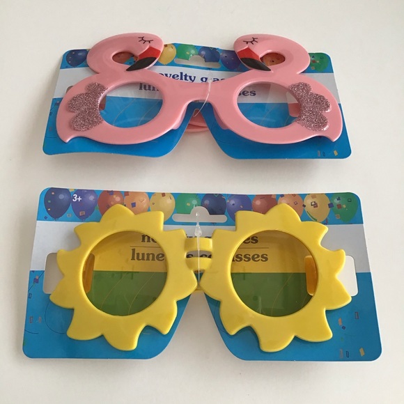 NEW Flamingos & Sun Party Sunglasses 2 PAIR Selfie Beach Girl Trip Birthday Bar - Picture 5 of 5
